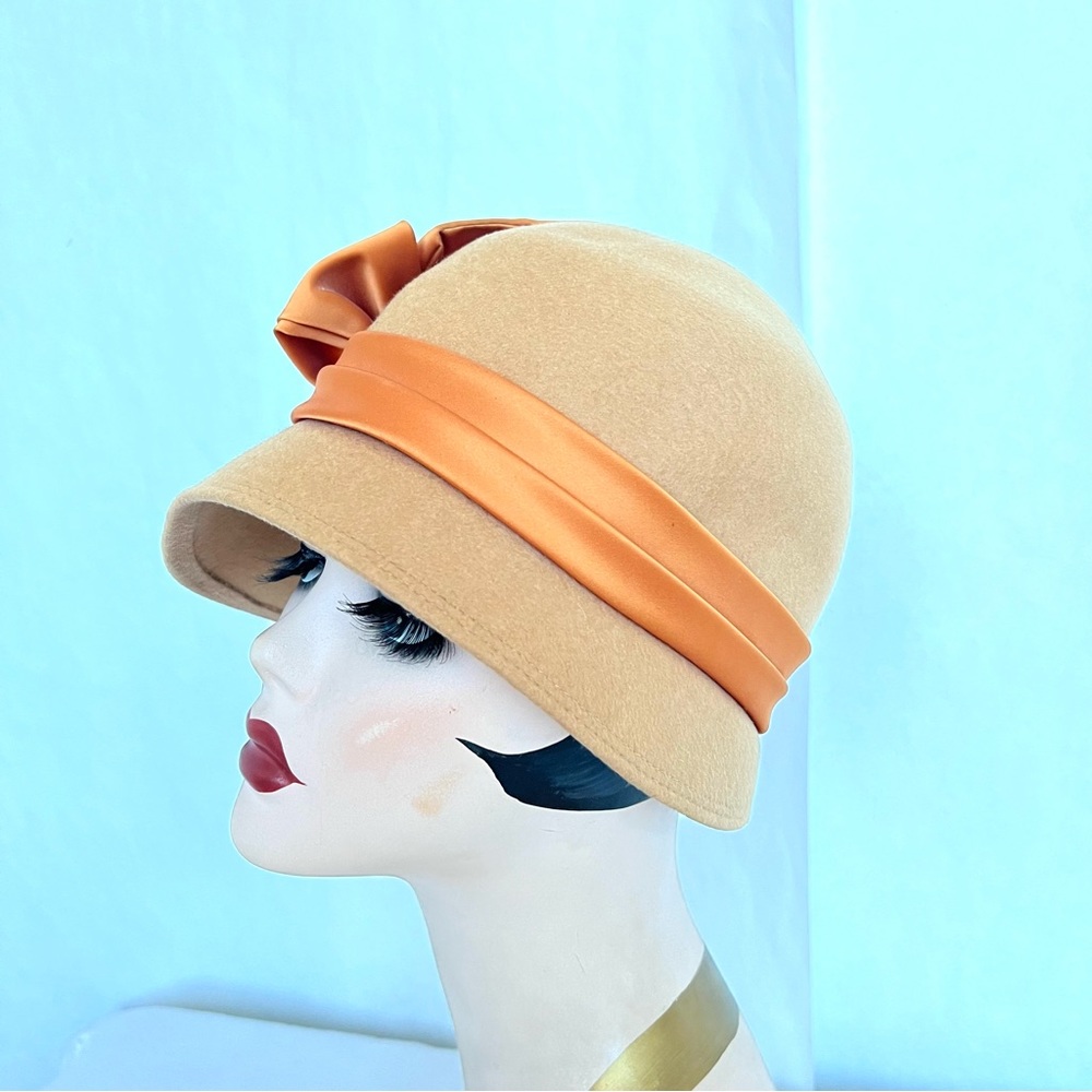 Vintage Henry Pollak New York Cloche Flapper Style 20s Hat - Picture 2 of 15